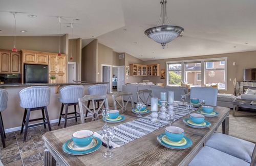 Logsden House | Spacious, Modern Home with Upper-Floor, Ocean-View Great Room has Queen Suite!
