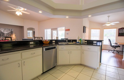 Inverness House | Spacious modern pool home, Family & Golf trips - 4727