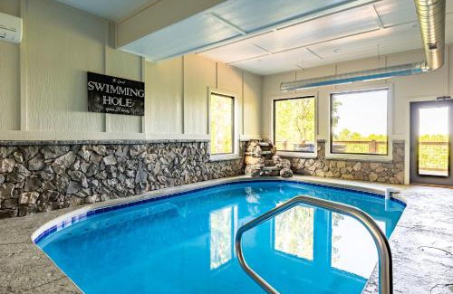 Gatlinburg - Pigeon Forge House | Spacious Mountain Chalet with Private Pool
