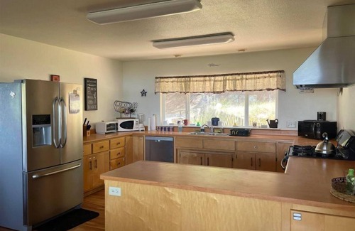 Twain Harte House | Spacious Mountain Getaway !
