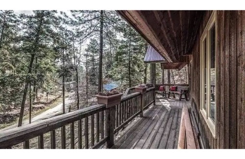 Ruidoso House | Spacious Mountain Lodge-Style Home