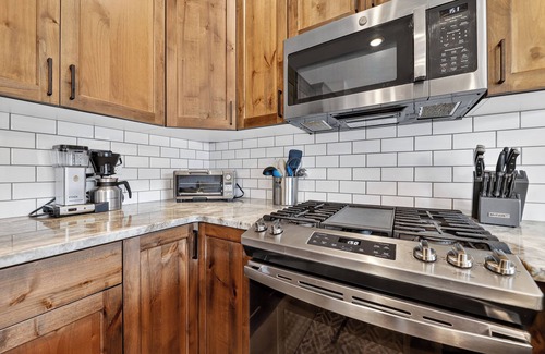 Brian Head Condo | Spacious Mountain Townhome | Game Room + Near Slopes