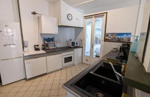 Bourgenay House | Spacious nest with terrace near the beach
