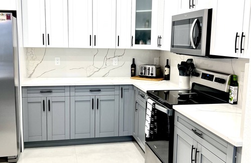 Eisenhower House | Spacious New Build Close to Fort Myers Sleeps 10+