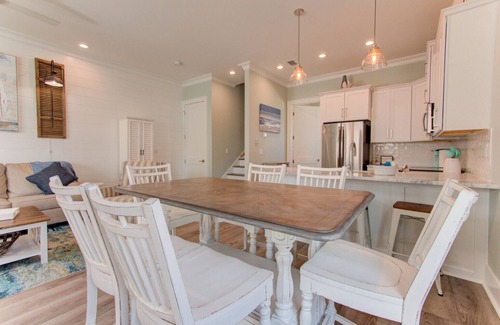 Gulf Shores House | Spacious New Construction Cottage