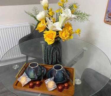 Tamworth House | Spacious new room Double bed Convenient location