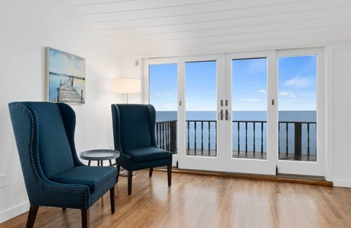 North Truro House | Spacious North Truro Beachfront Home