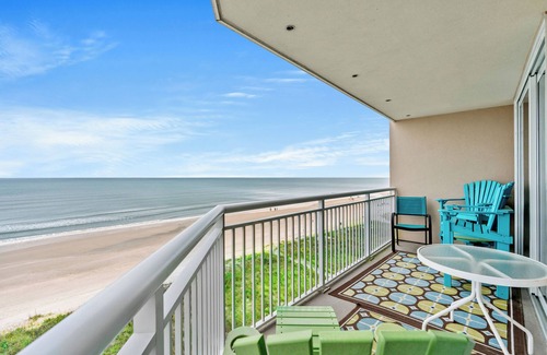 North Myrtle Beach Condo | Spacious oceanfront condo, with wonderful views + Free Attraction Tickets!