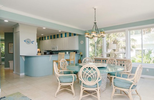 Shell Island House | Spacious Oceanfront Home w Private Beach Access