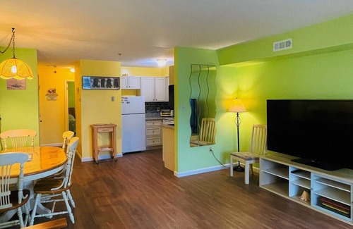 North Ocean City Condo | Spacious Ocean View Condo