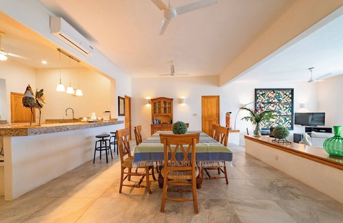 Santa Maria Huatulco Condo | Spacious Oceanfront Condo - Steps to the Beach