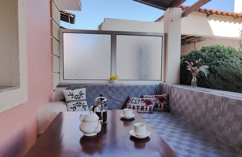 Ksamil Apartment | Spacious one-bedroom apartment close to the sea