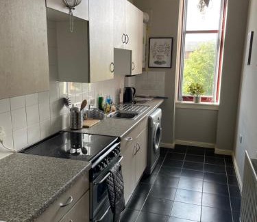 Greenock Apartment | Spacious one bedroom flat, entire property.