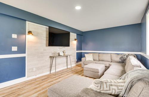 Oswego House | Spacious Oswego Home 6 Mi to Fort Ontario!