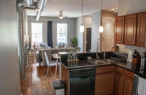 Pendleton House | Spacious Parkside Suites with Private Roof Deck