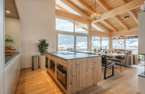 Sankt Lorenzen ob Murau Apartment | Spacious penthouse near ski lift and piste