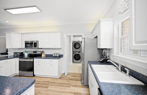 Ono Island House | Spacious Perdido Key Retreat: Sand Volleyball, Dock, Gameroom & Beach