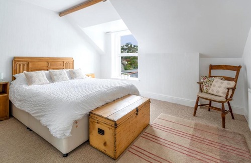Beer Apartment | Spacious, period building top-floor flat in heart of Beer, 3 minute walk to beach