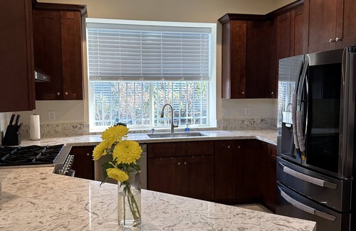 Moreno Valley House | Spacious Pet Friendly Moreno Valley Home
