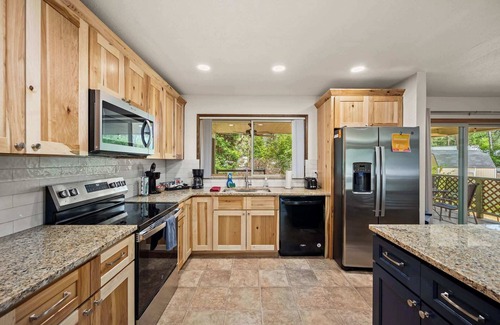 Post Falls House | Spacious Pet Friendly Home near Coeur d’Alene!