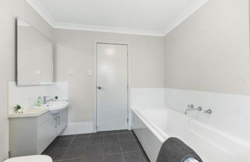 Schofields House | Spacious place to live in the dream of Schofields