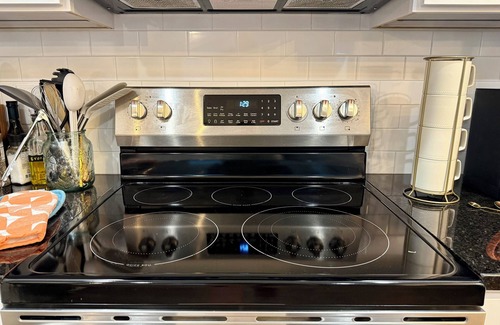Rogers House | Spacious, private, cozy and close to downtown Rogers, AR & Trails