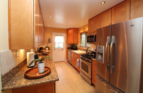 El Camino Village House | Spacious private house
