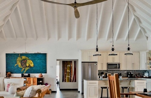 Treasure Beach Villa | Spacious Private 4 bedroom Seaside Villa with Pool and Chef