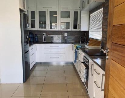 Windhoek West House | Spacious Private room