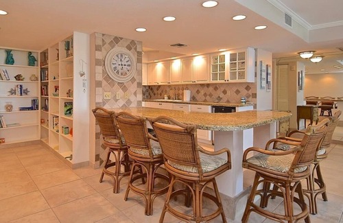 Siesta Key Condo | Spacious & Quiet at Fishermans Haven on Siesta Key. Private Beach, Heated Pool, Fish on the Bay. FH6