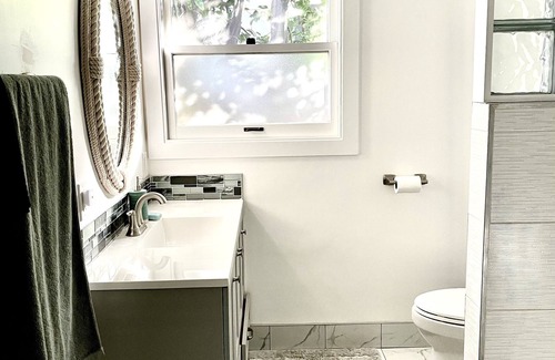Campbell House | Spacious, quiet, lovely home. Heart of the Bay