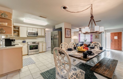 Largo House | SPACIOUS RANCH HOUSE TO ENJOY THE TAMPA BAY- CLEARWATER AREA