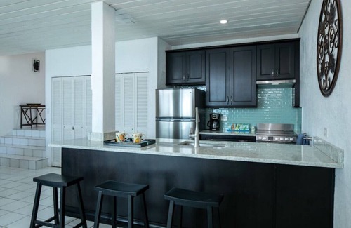 Frydendal Condo | Spacious/Remodeled/Amazing Views/Perfect Location!