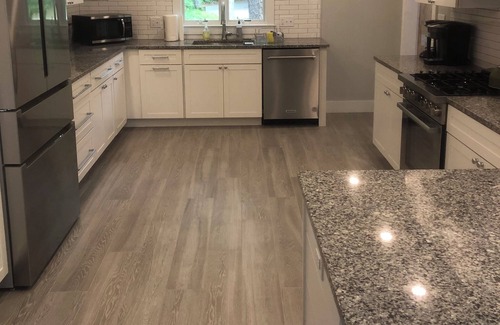 North Truro House | Spacious renovated Beach Home Pet friendly, air, outdoor shower, close to beach