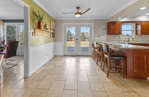 Indianapolis House | Spacious Retreat Near Eagle Creek Park – Modern Comfort & Entertainment