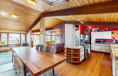 Bumpass House | Spacious retreat with Lake Anna views, hot tub, & firepit - dog-friendly