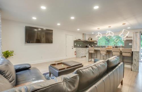 Delaware House | Spacious Riverfront Delaware Home with Views
