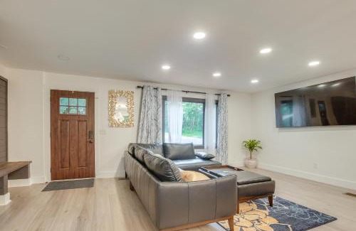 Delaware House | Spacious Riverfront Delaware Home with Views