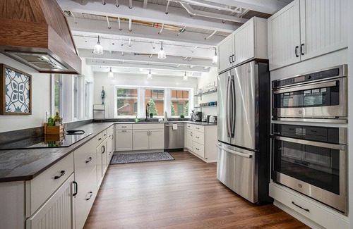 Saugatuck House | Spacious, riverfront new-build with wooded surroundings - minutes to town