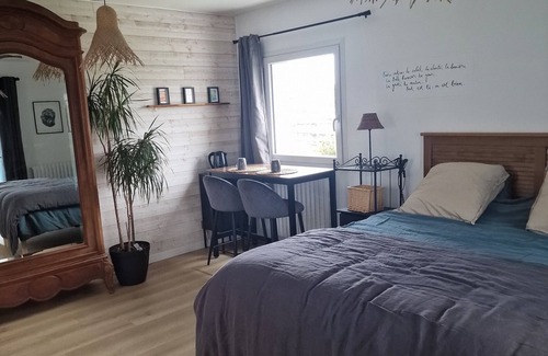 Saint-Nic House | Spacious room 3 minutes from the beach Pentrez and GR 34