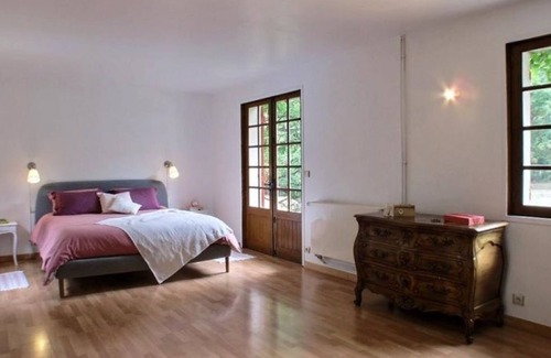 Tigy Bed & Breakfast | ~ Spacious room in the heart of Sologne ~