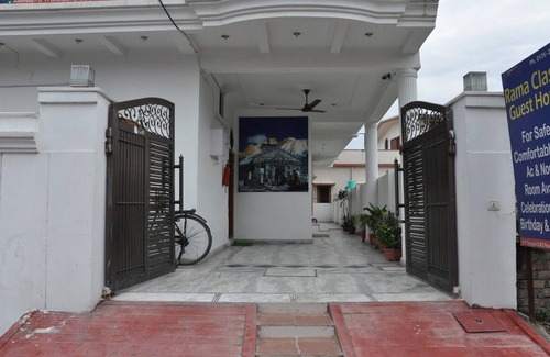 Bullawala House | Spacious Room Near Indian Military Academy