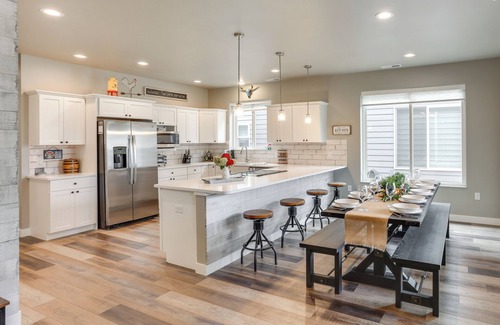 Spearfish House | Spacious, Rustic Spearfish Home: Walk to Downtown!