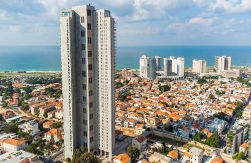 Neve Tzedek Apartment | Spacious Sea View Apartment in Neve Tzedek Tower