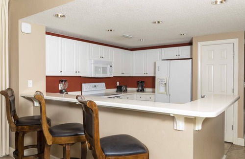 Long Beach Condo | Spacious Seaside Escape