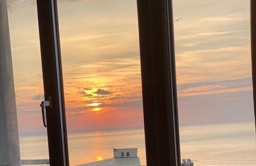 Golden Sands Apartment | Spacious seaview apartments, 100m to the beach