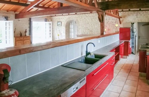 Gardonne House | Spacious semi-detached house in the Dordogne.