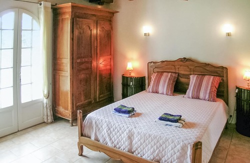 Gardonne House | Spacious semi-detached house in the Dordogne.