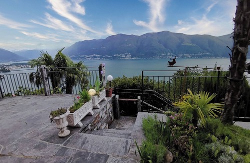 Ronco sopra Ascona House | Spacious single-family house, newly renovated in 2016 on fantastic, quiet hillsi