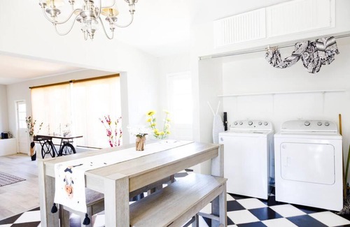 Lomita Apartment | SPACIOUS SOUTH BAY HOME NEAR BEACHES
